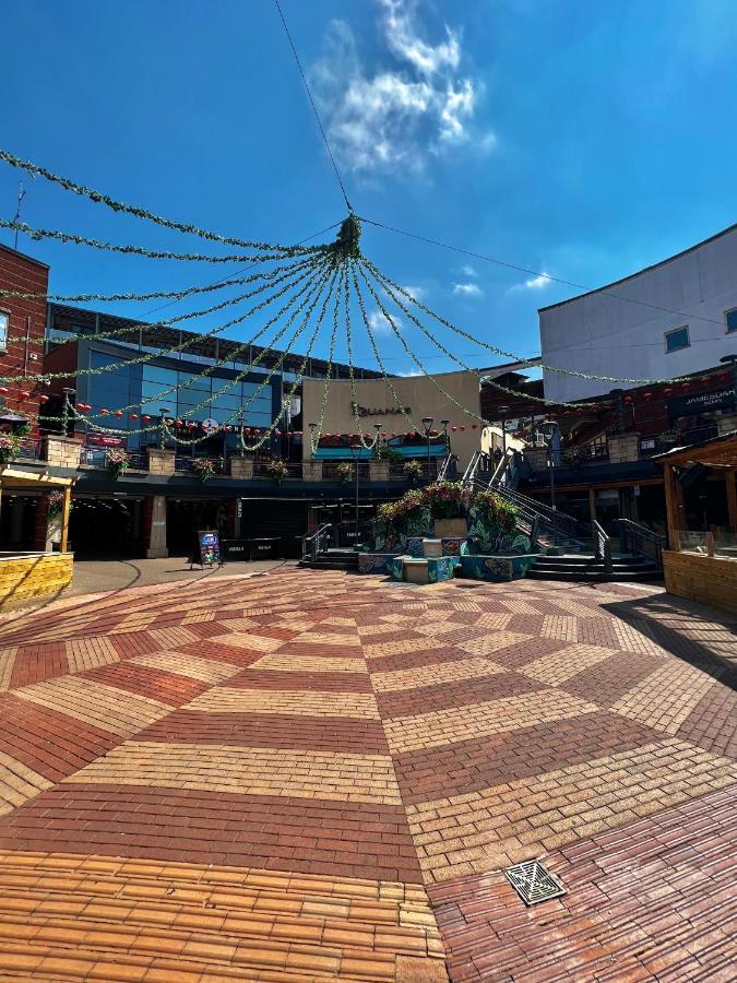 Chinatown Suite Birmingham Bagian luar foto